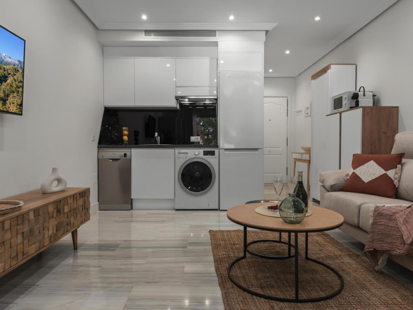 Centrico Estudio En Puerto Banus Apartment